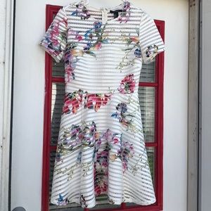 Cute summer dress!